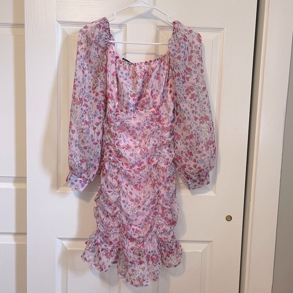 Women’s LS Mini Ruched Floral Dress - Picture 4 of 8